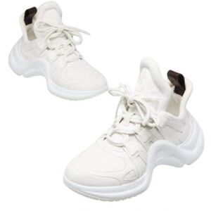 BRAND NEW Louis Vuitton Archlight Sneakers - size 9/9.5